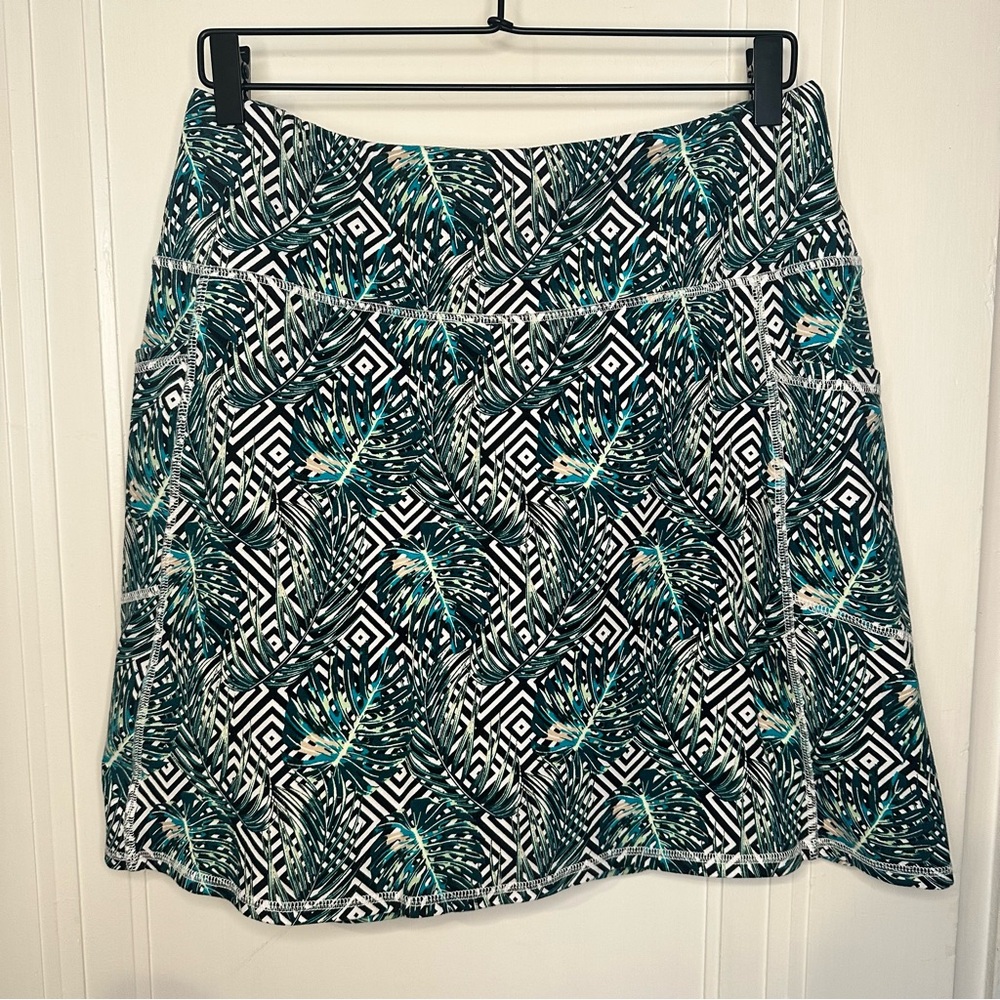 Intro. Love the Fit Floral Skort